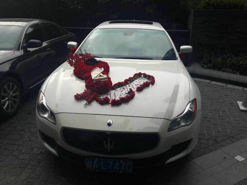瑪薩拉蒂婚禮花車(chē)